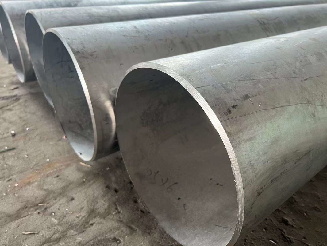 Aisi ASTM Stainless Steel Round Pipes 201 Stainless Steel Tube 5.8m To 12m